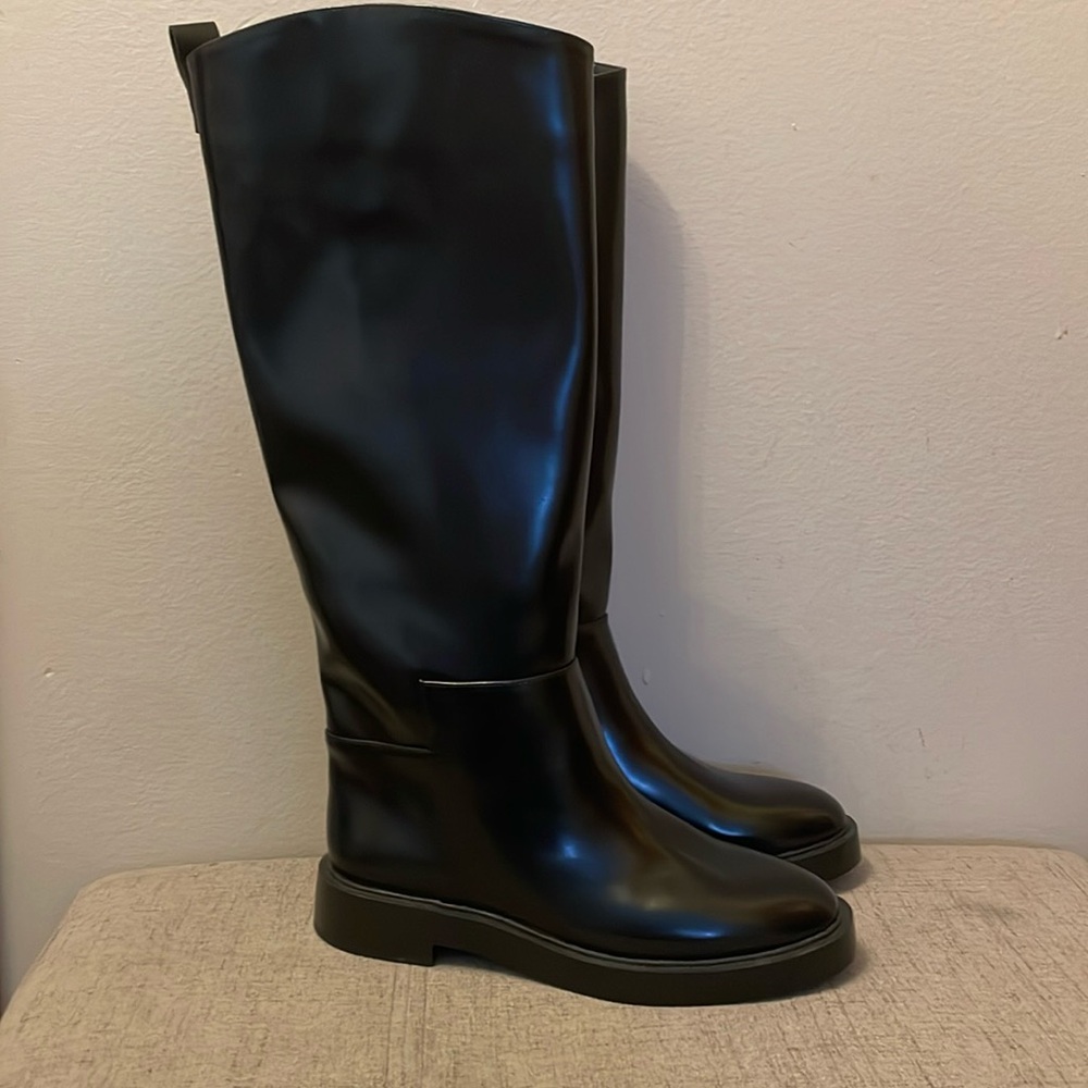 NWOT H & M riding boots